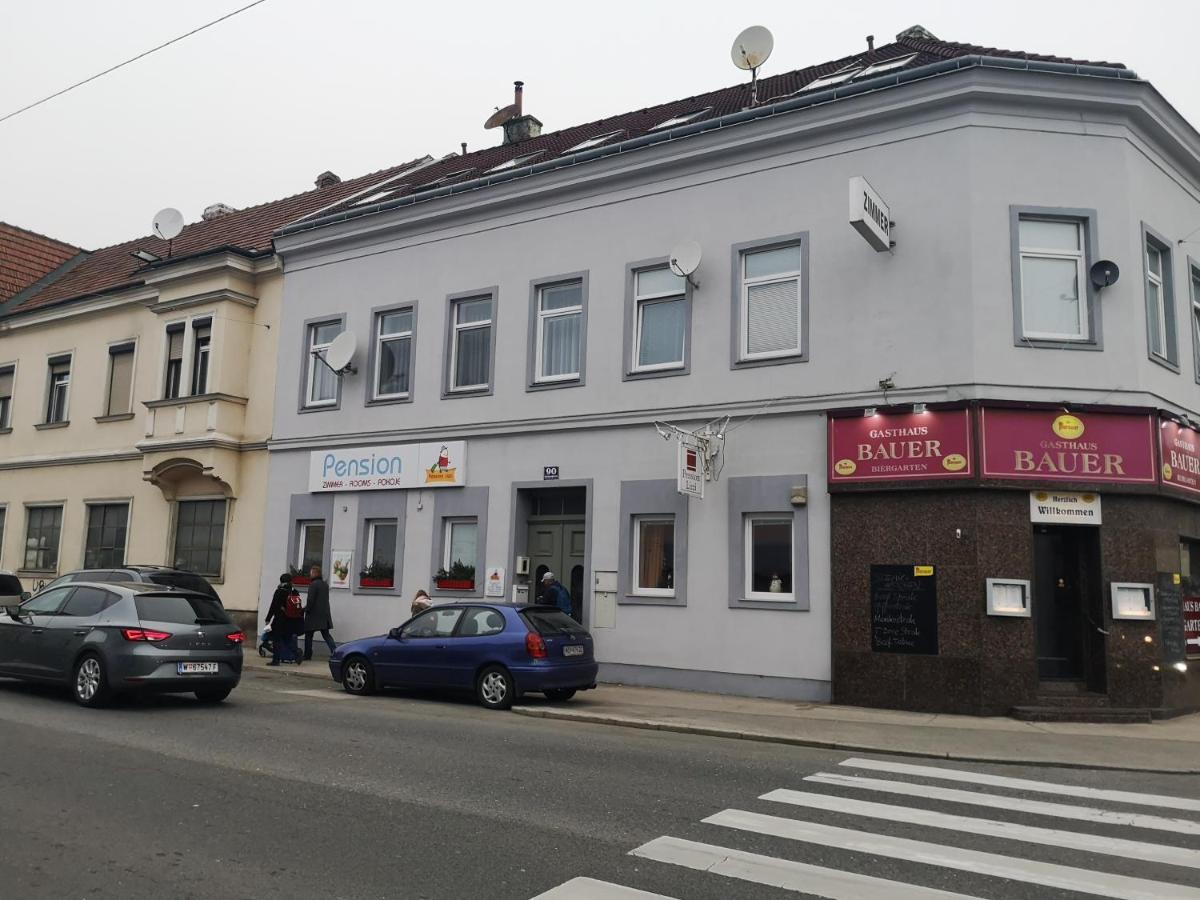 Pension Lizzi Wina Bagian luar foto